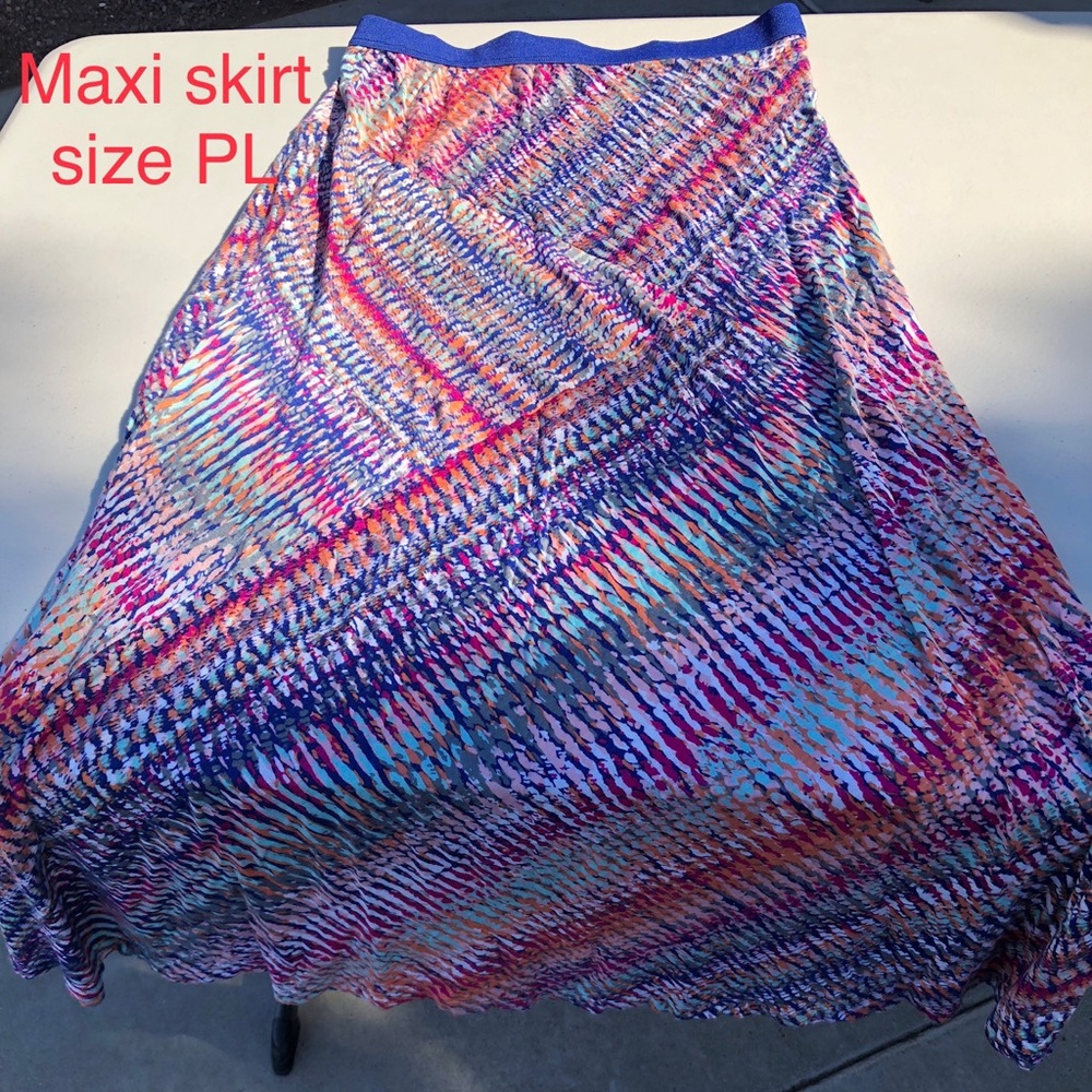 Maxi skirt